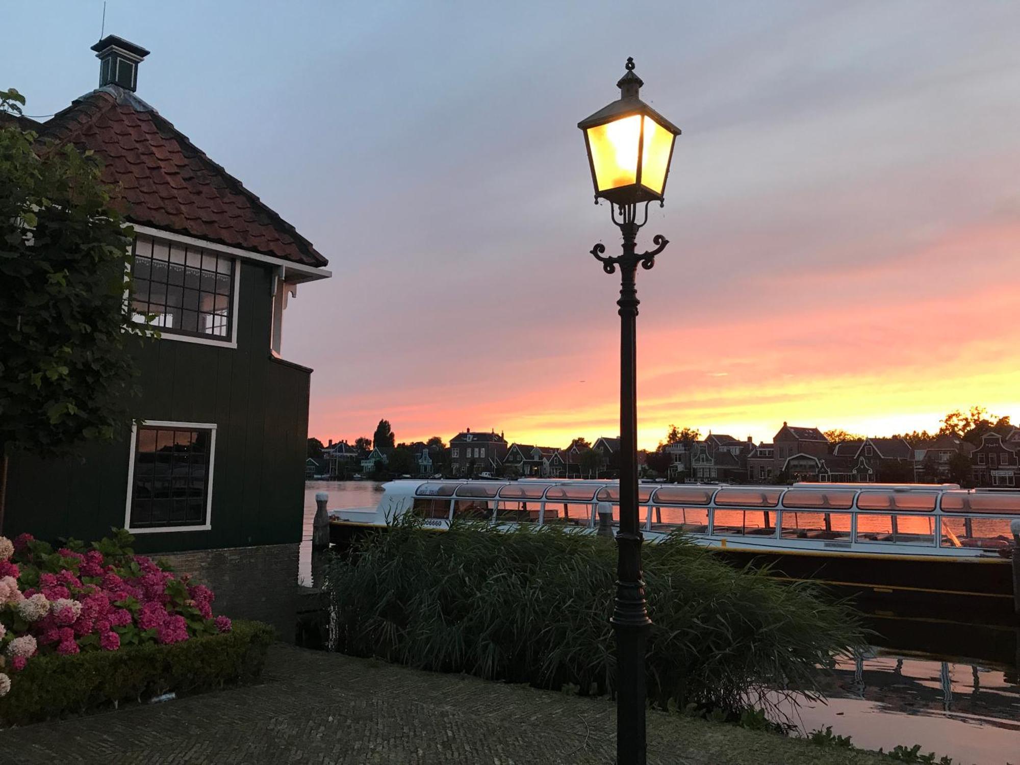 Stay Overnight At Windmill Village Zaanse Schans - Amsterdam Ζάανταμ Εξωτερικό φωτογραφία
