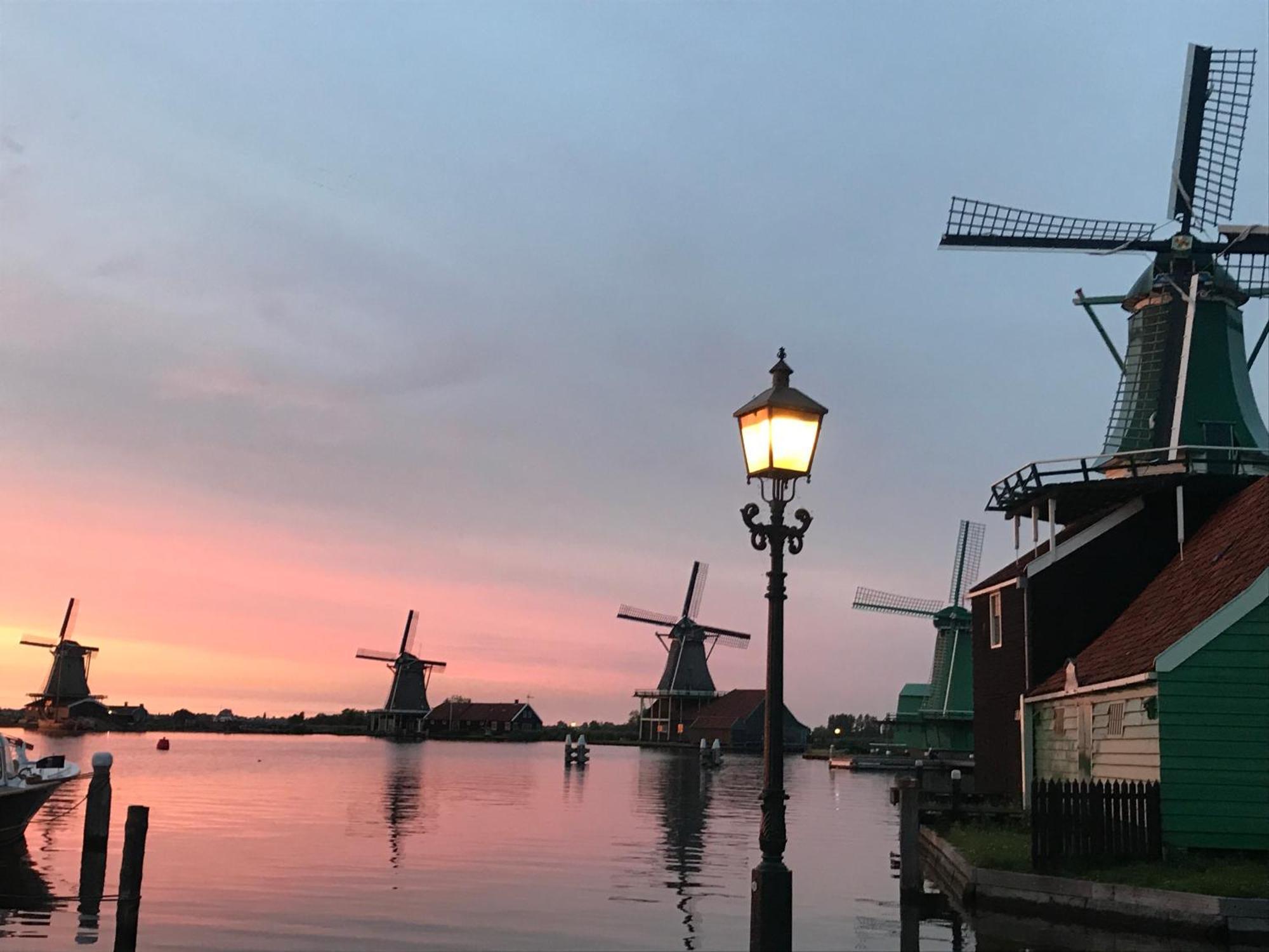 Stay Overnight At Windmill Village Zaanse Schans - Amsterdam Ζάανταμ Εξωτερικό φωτογραφία